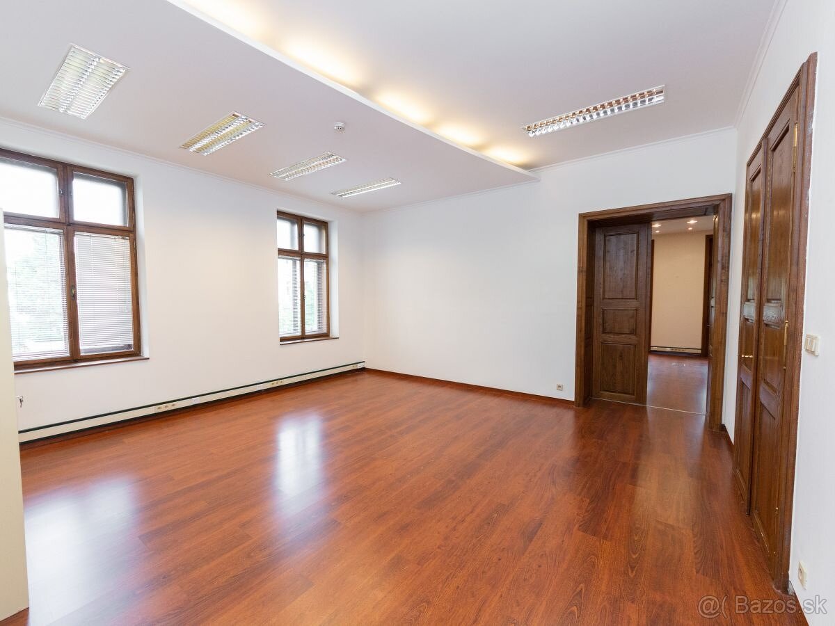 Predám historickú budovu, Zrínskeho, BA -Staré Mesto - 11