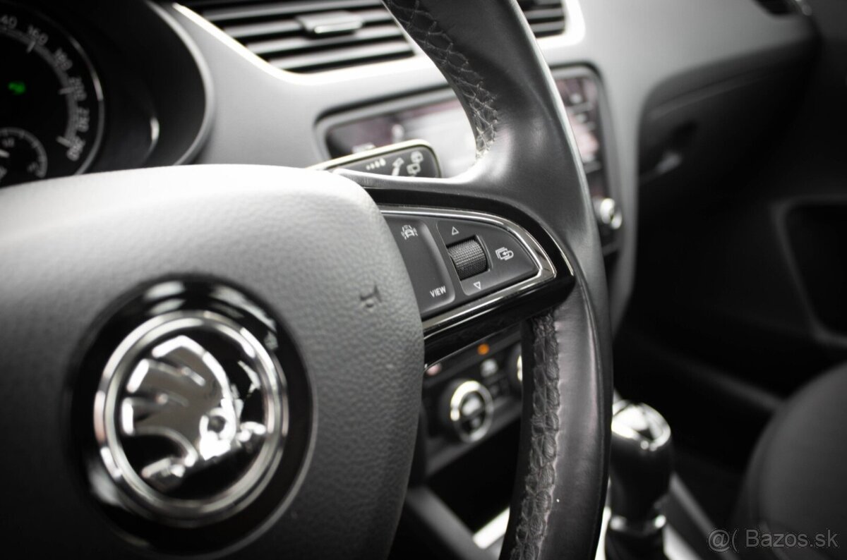 Škoda Octavia Combi 1.6 TDI DSG - 11