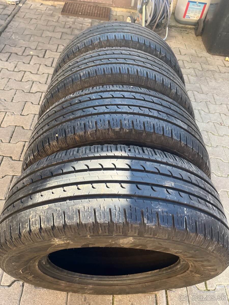 265/65R17 Good Year letne - 11