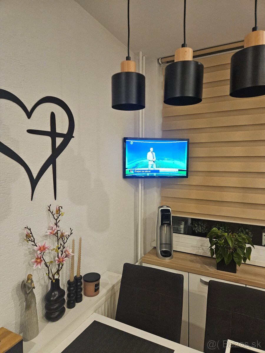 Televizor PHILIPS 24" - 11