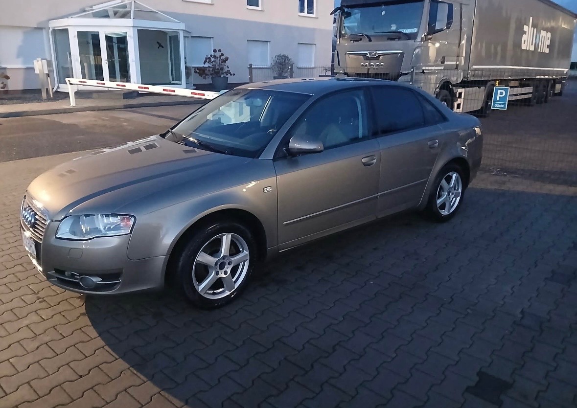 Ponúkam na Predaj/Výmenu Audi A4 b7 2.0tdi 103kw🚀 - 11