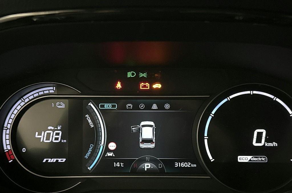 Kia Niro electric MY21 Vision 64kWh,+DPH,záruka, 3f/TČ - 11