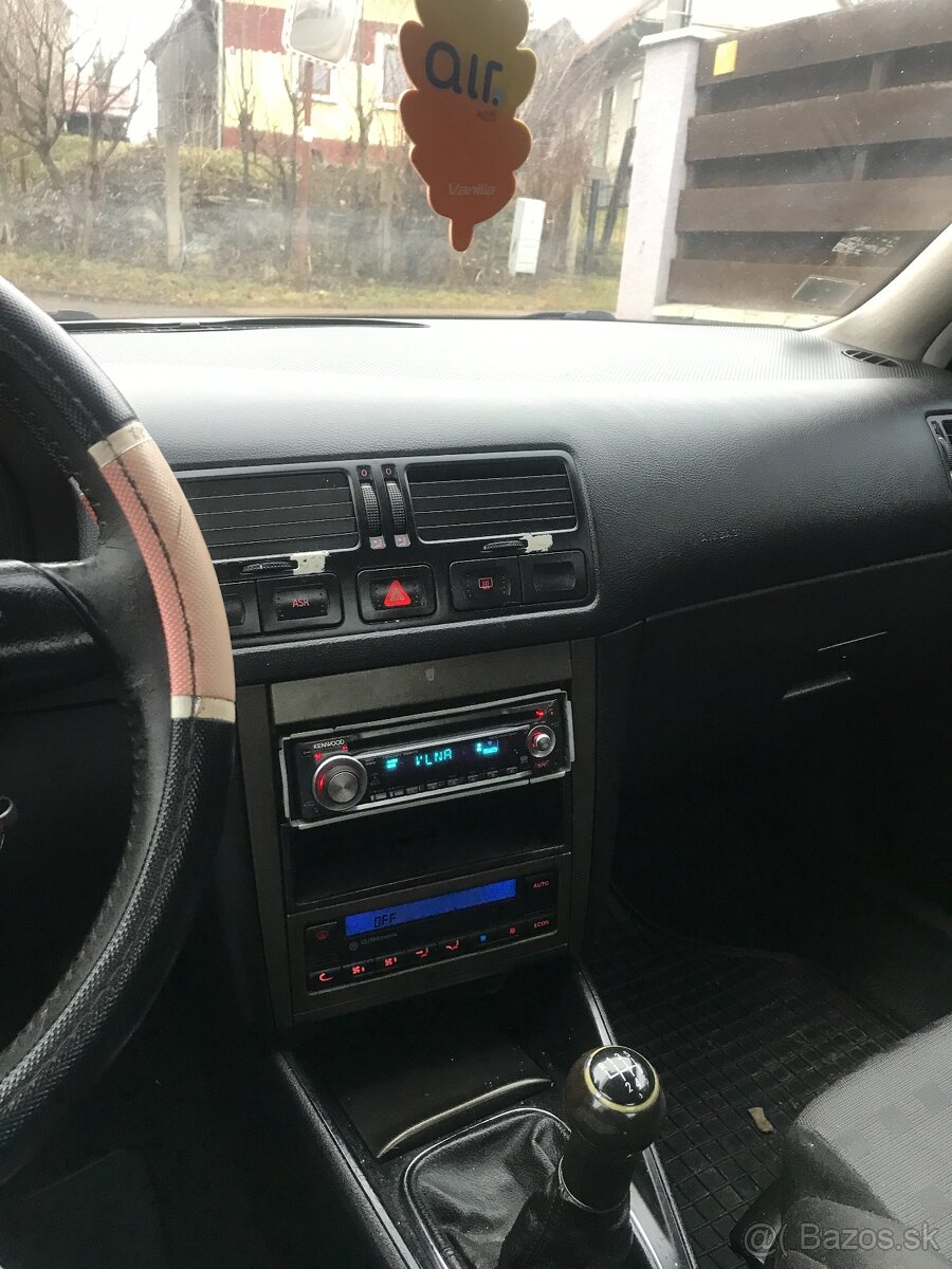 Volkswagen Bora Sedan 1.9TDi 85kw 16V - 11