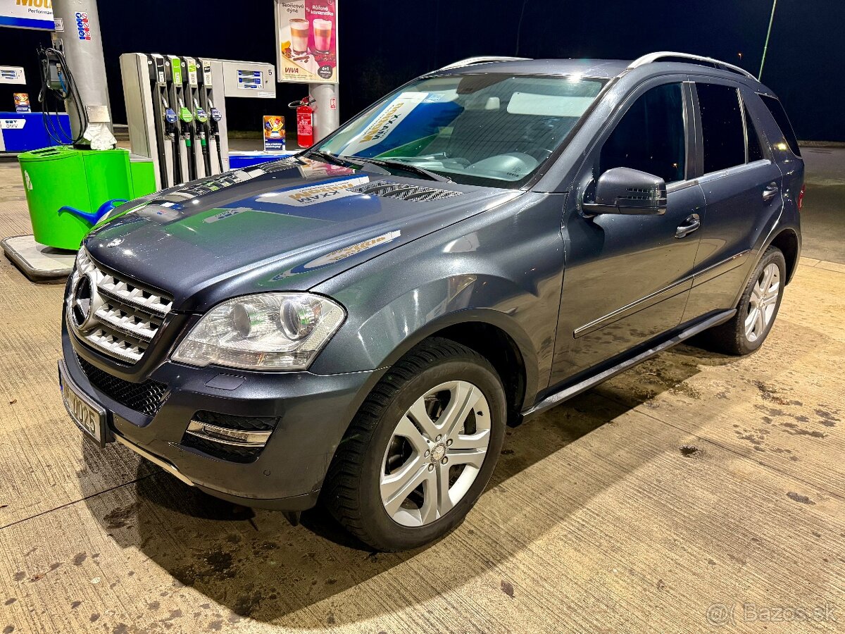 Mercedes ML350cdi 4matic,2011,Velice zachovale. - 11