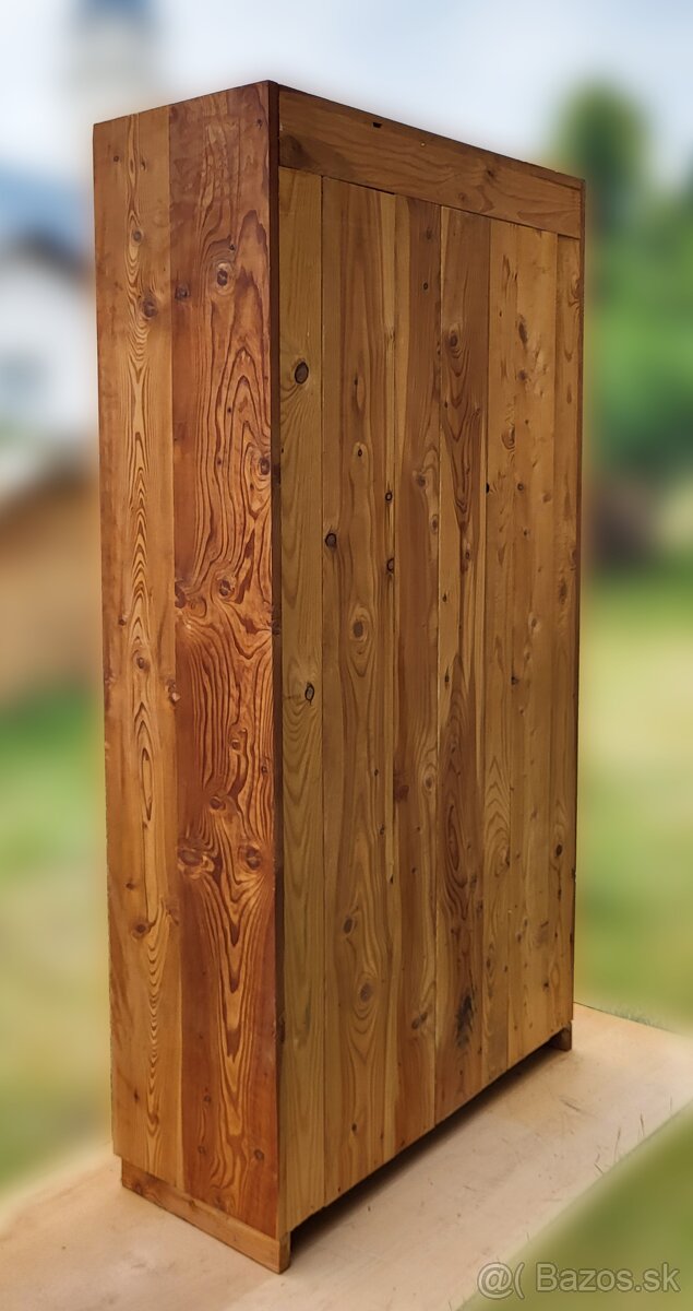 Masívne skrine z červeného smreku. - 11