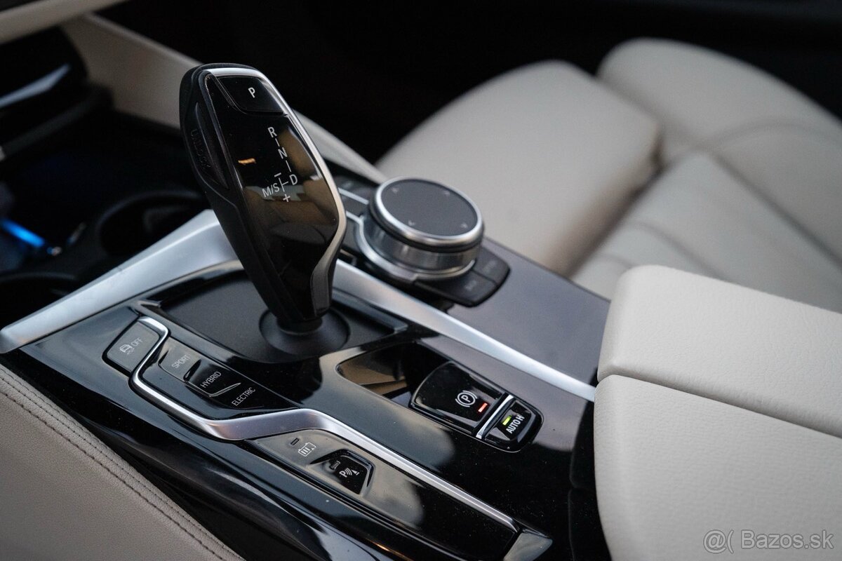 BMW 530E M SPORT SALOON PHEV XDRIVE - 11