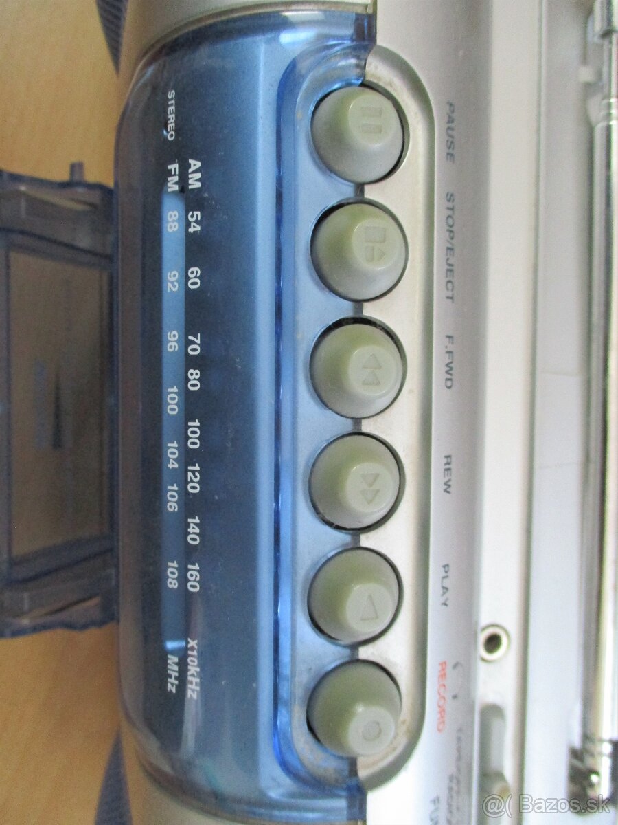 rádiomagnetofón značky Watson RR5528 - 11