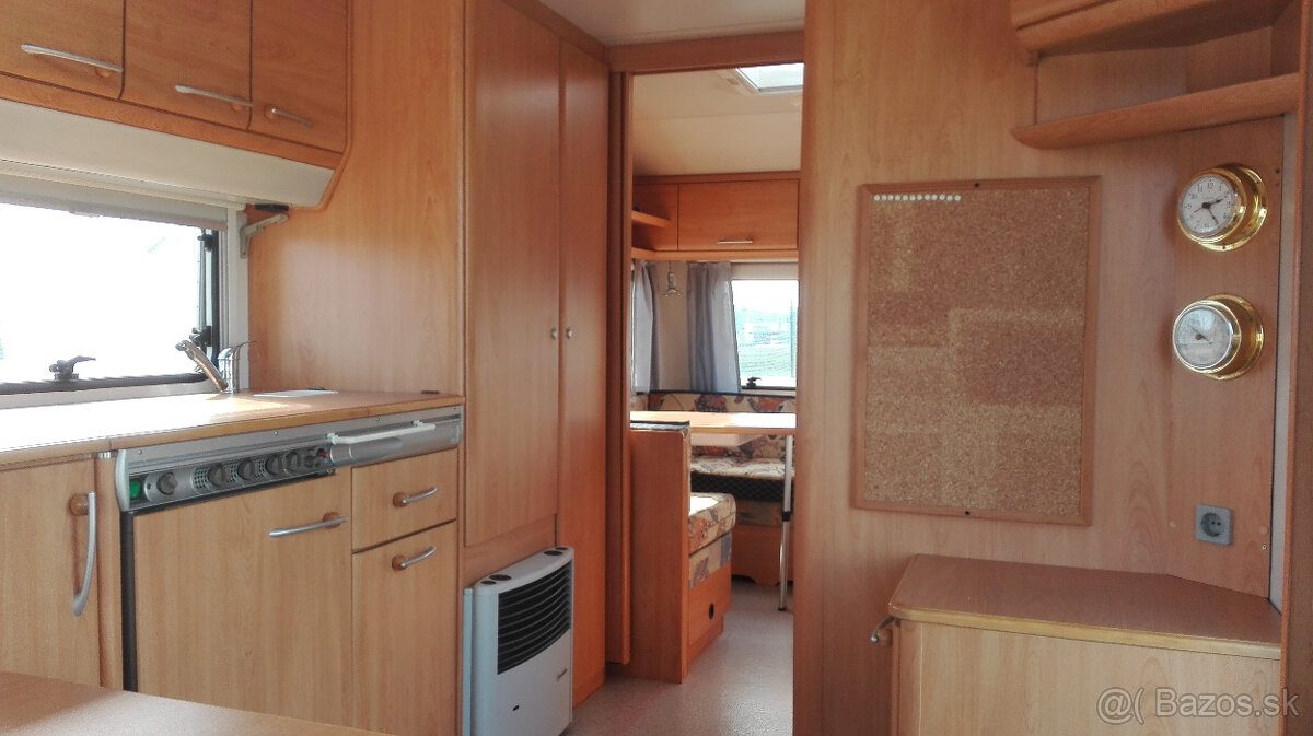 Karavan Knaus Sudwind 550+palandy - 11