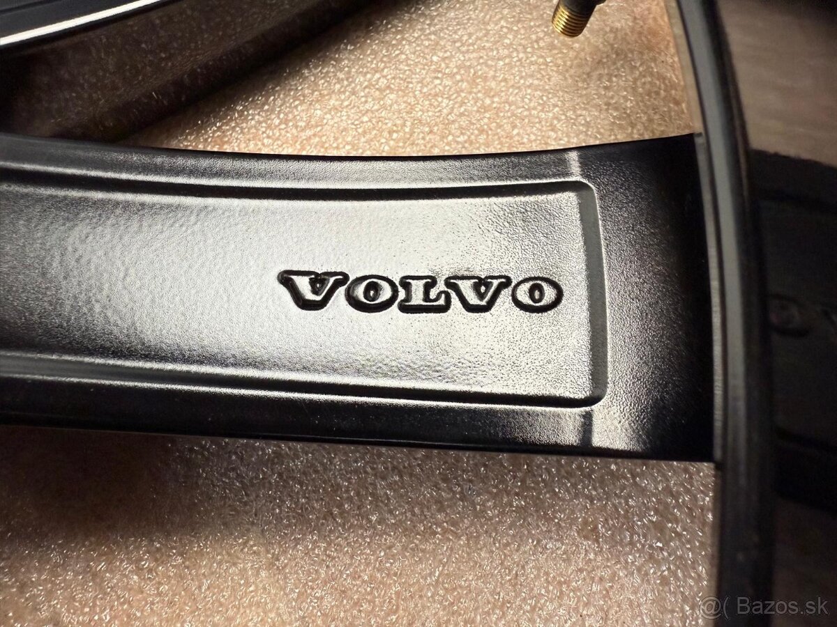 Originál kolesa R19 Volvo XC40 XC60 V90 CC - 11