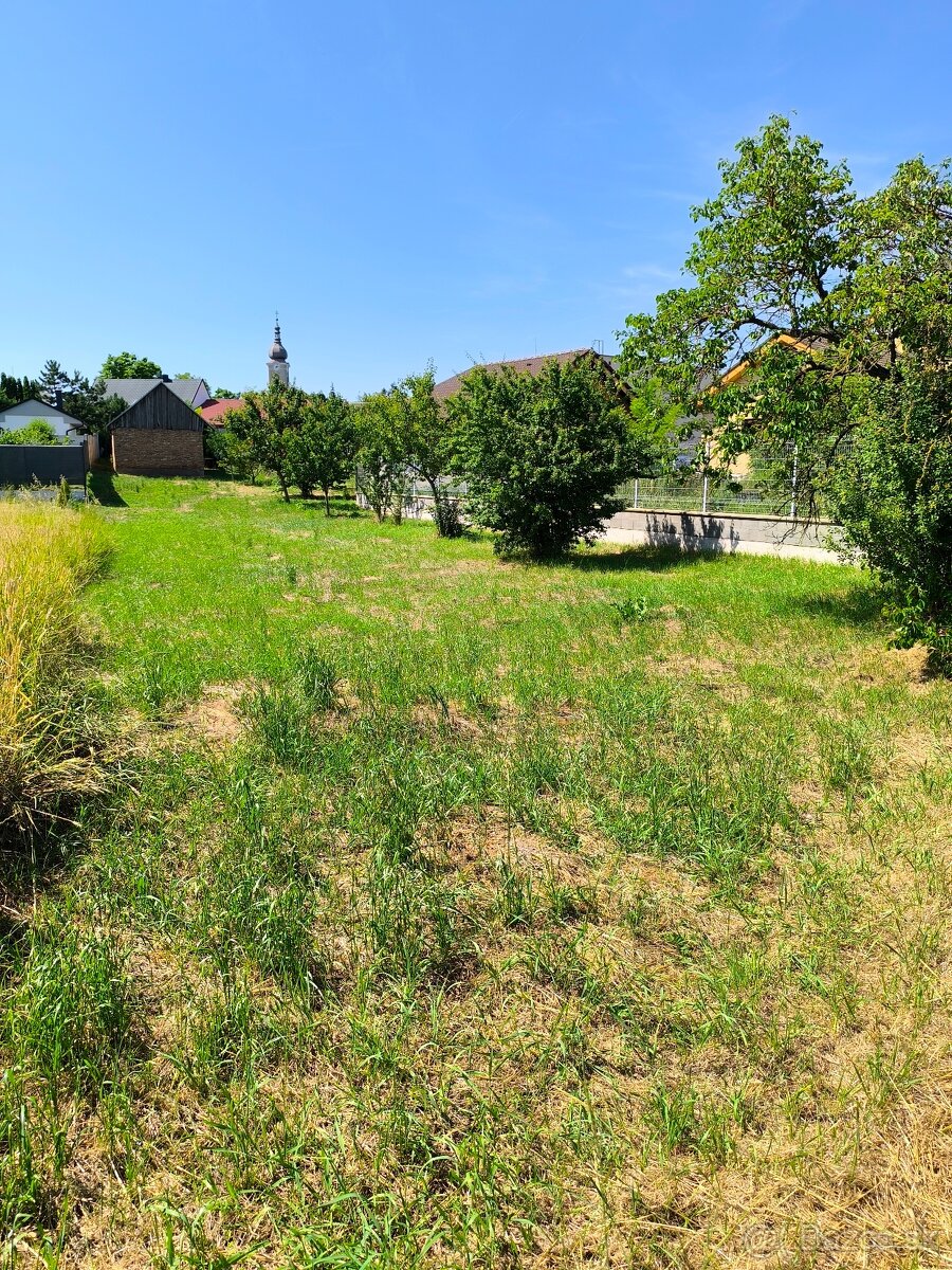 Predám rodinný dom v centre obci Dvorníky 4+1. - 11