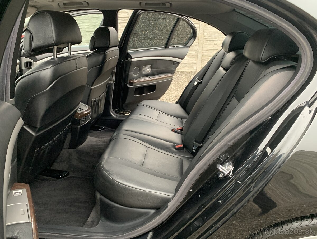 BMW RAD 7 730D A/T (E65) - 11