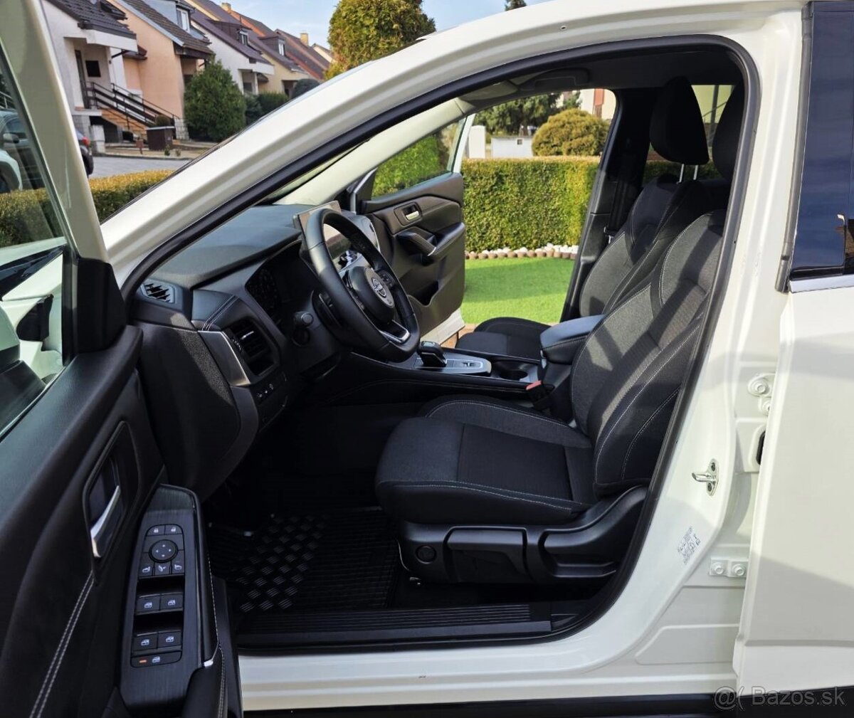 Nissan Qashqai 1.3 DIG-T 158 Mild Hybrid N-Connecta X-Tronic - 11