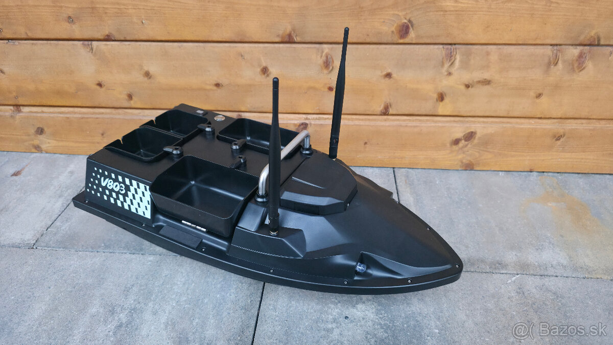 Flytec V803 GPS zavážacia loďka - 11