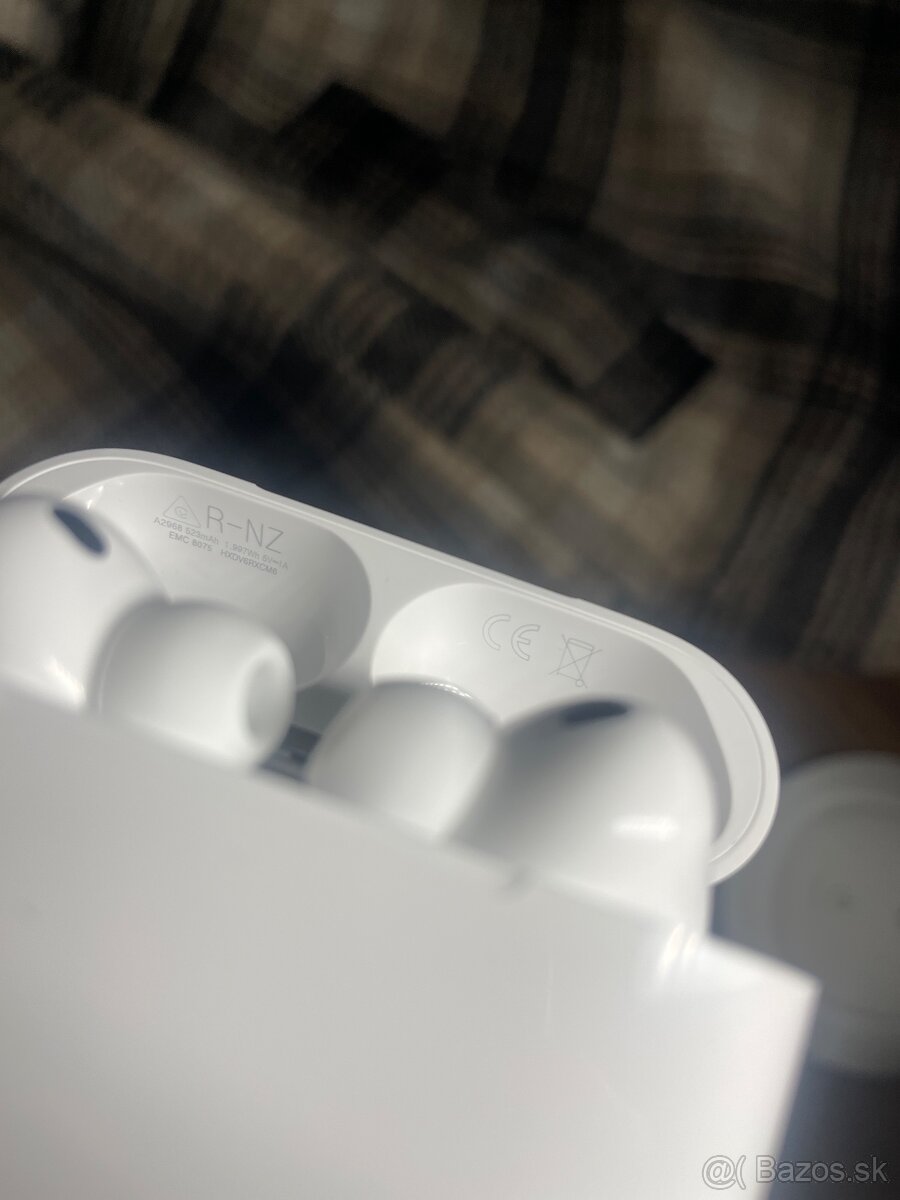 Apple AirPods Pro 3. generácie (2025) - 11