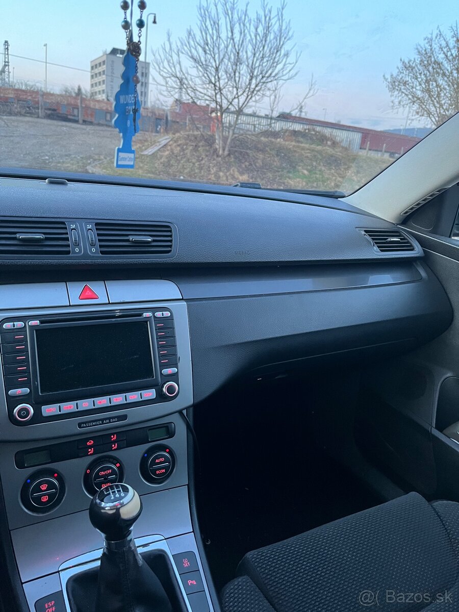 VW passat b6 combi NOVÁ STK - 11