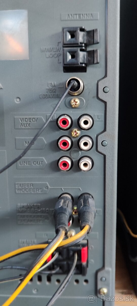 Hi-fi veža Aiwa - 11