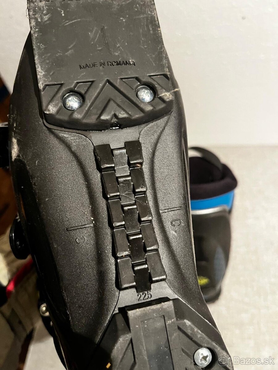 Lyže a lyžiarky rôzne veľkosti - 11