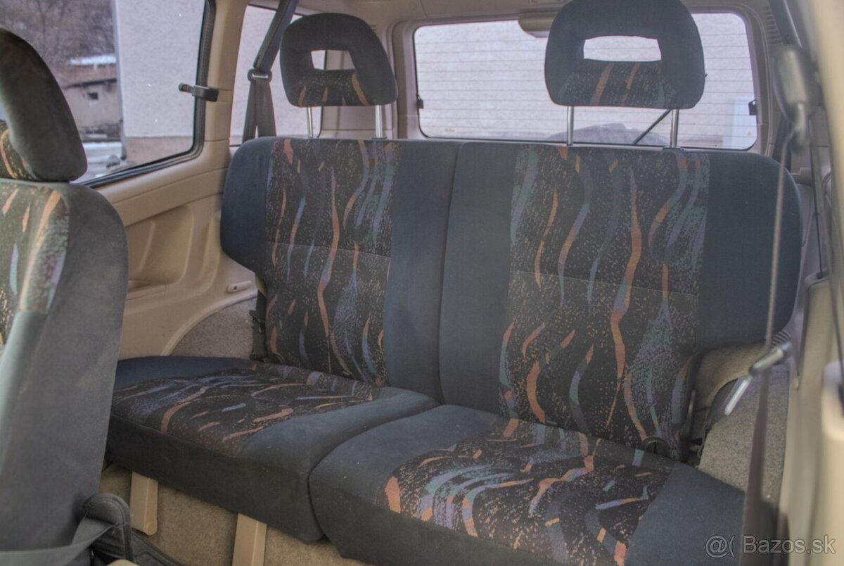 Nissan Terrano II 2.7 tdi Sport - 11