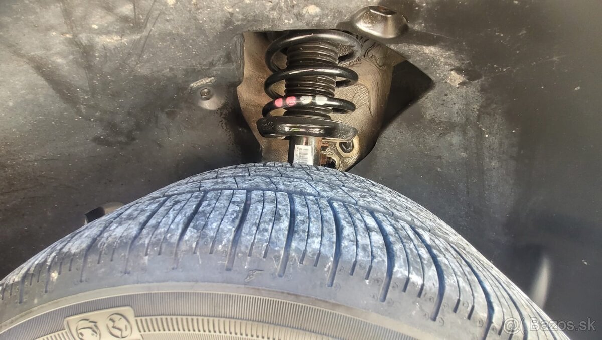 Škoda Yeti 1.2 Tsi - TOP STAV - 11