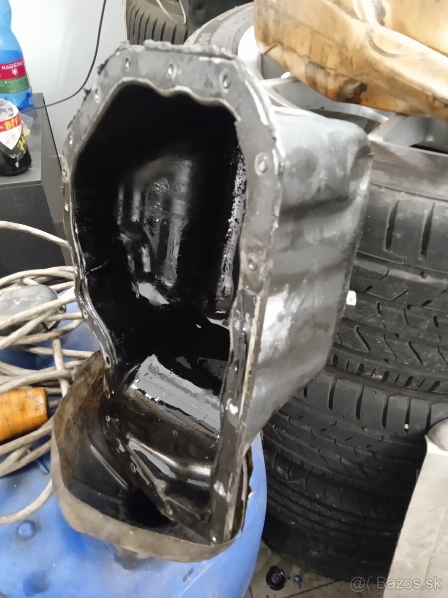 rozpredam motor VAG-škoda 1.2HTP 6V AWY BMD - 11