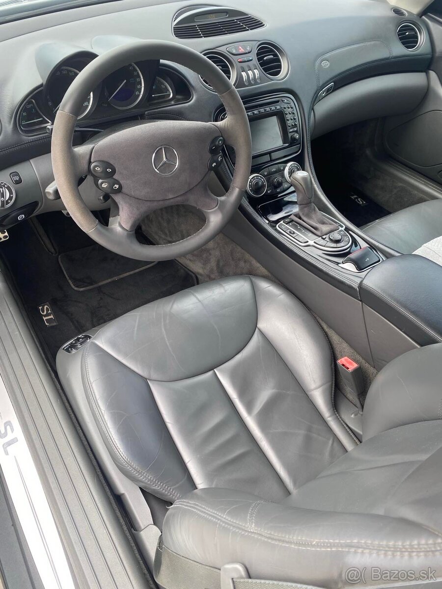 Mercedes-Benz SL 500 A/T - 11