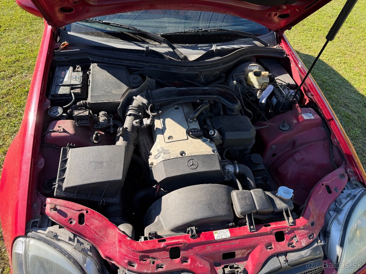 Mercedes-Benz SLK 200 - 11