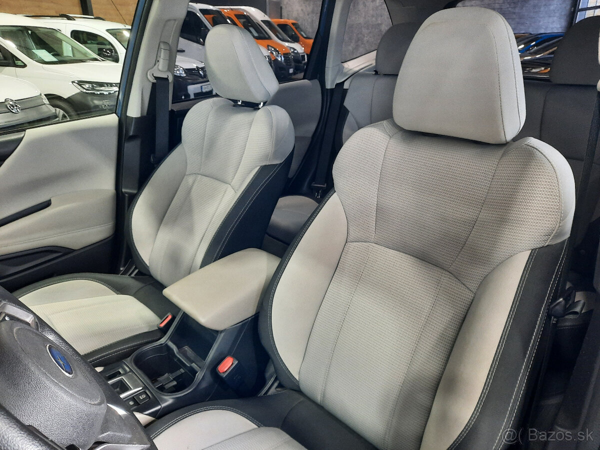 Subaru Forester 2,5L benzín 4x4 136 kW/185 PS - 11