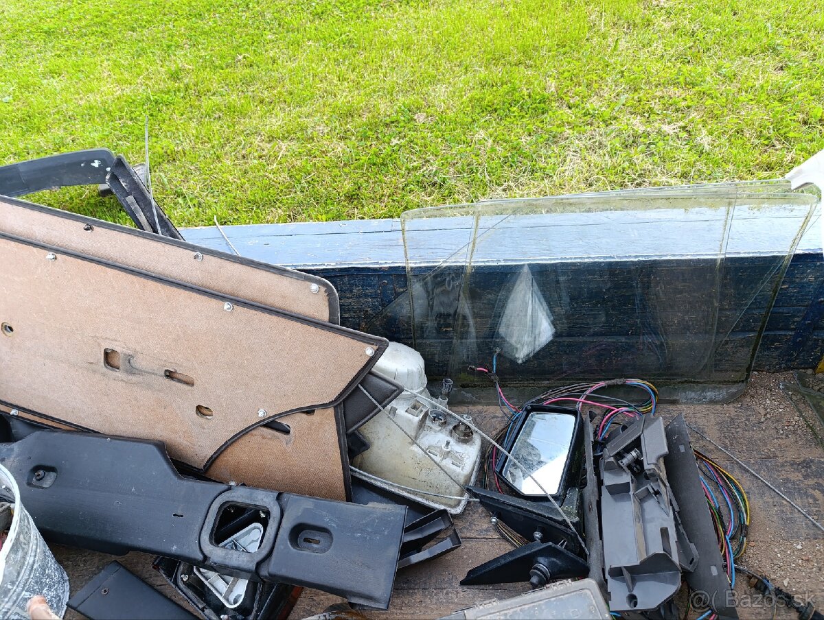 Diely Škoda Favorit - 11