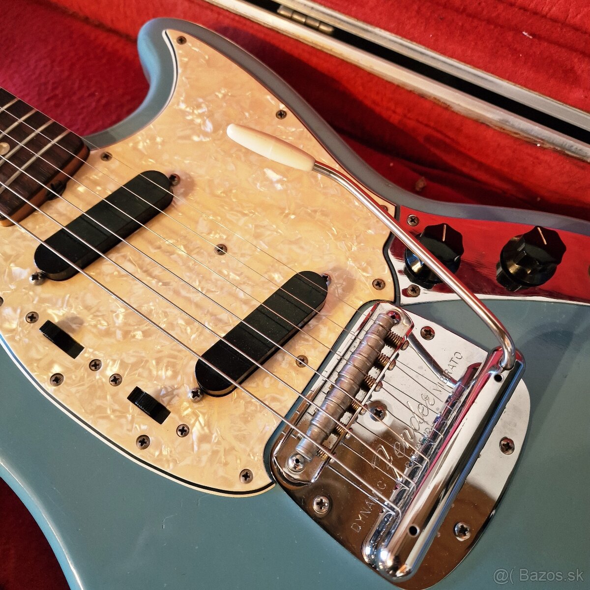 Fender Mustang Daphne Blue 1966 100% original - 11