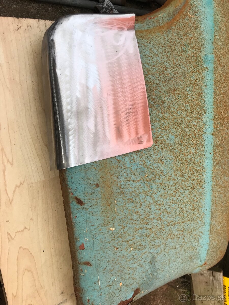 PREDÁM PLECHARINU NA ŠK.FELÍCIA-OCTÁVIA,ŠK.440,445,450 - 11