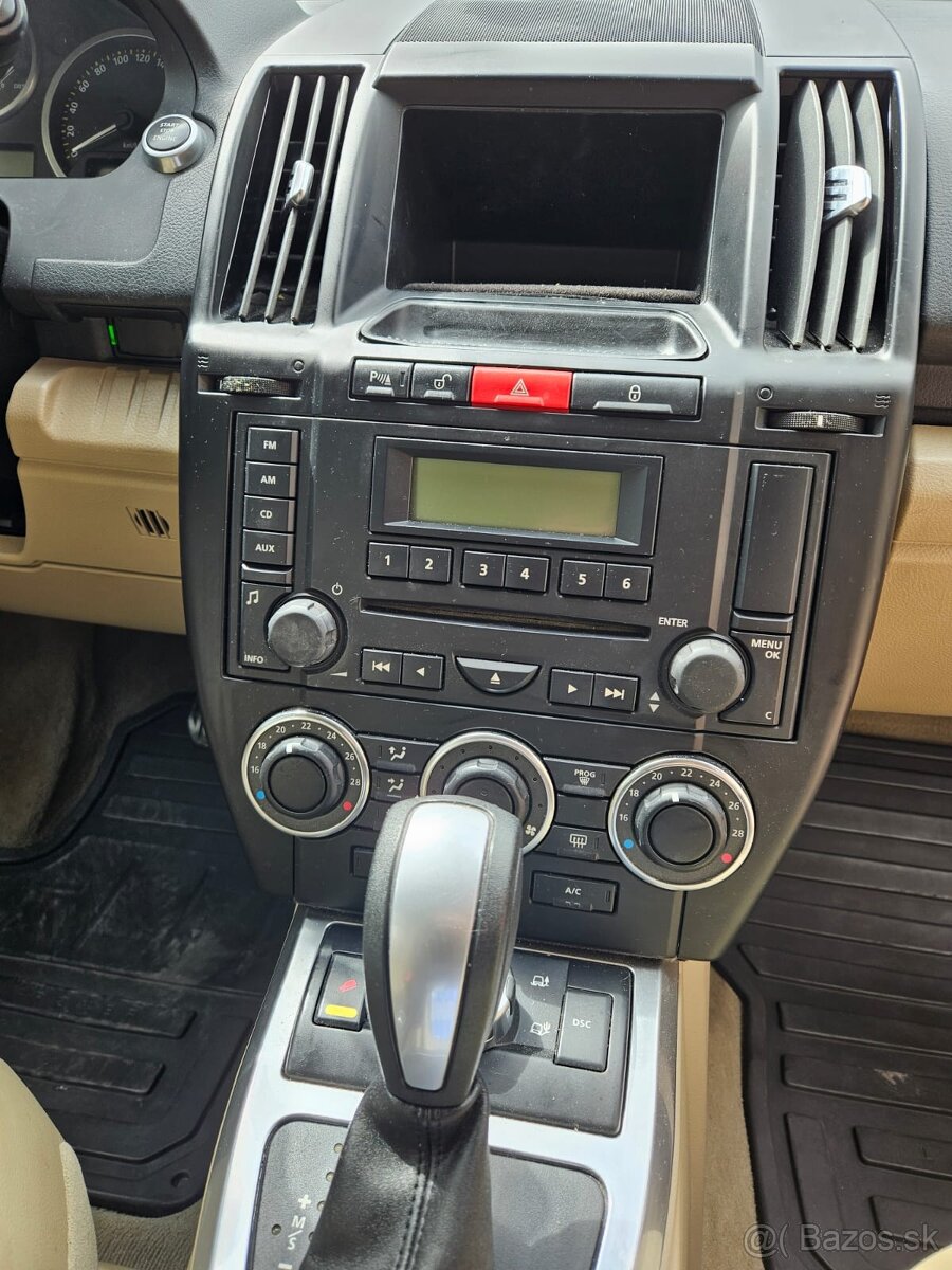 Land Rover Freelander 2 2.2 - 11