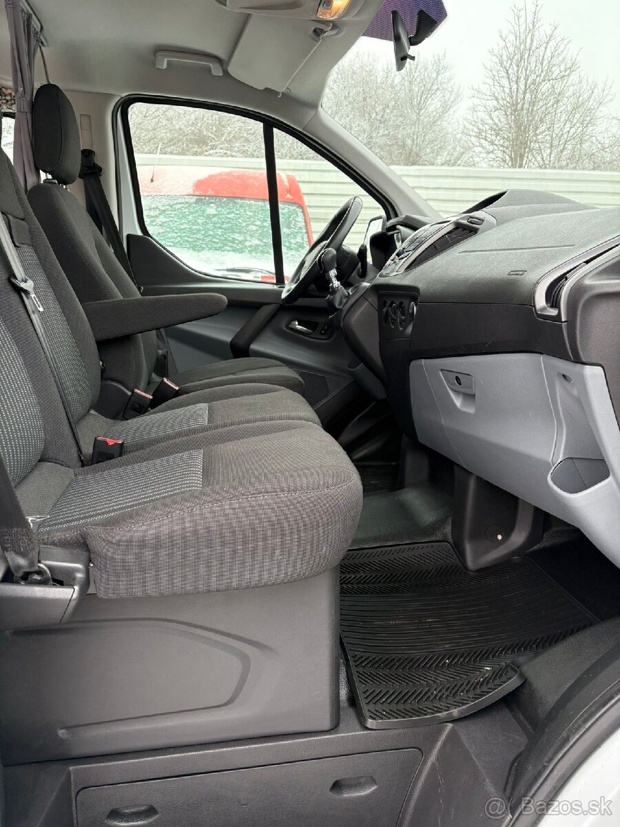 Ford Transit Custom bus 9-miestne - 11