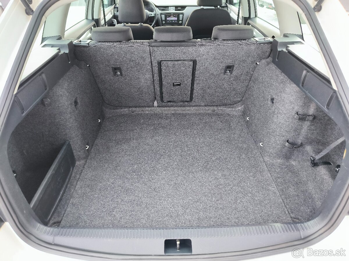 Škoda Octavia Combi 1.6TDI - 2013 - Ambition - 11