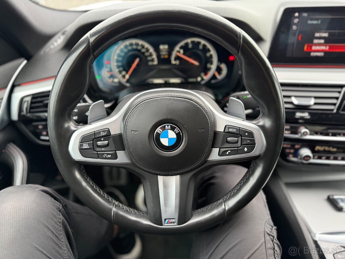 BMW Rad 5 530d xDrive - 11