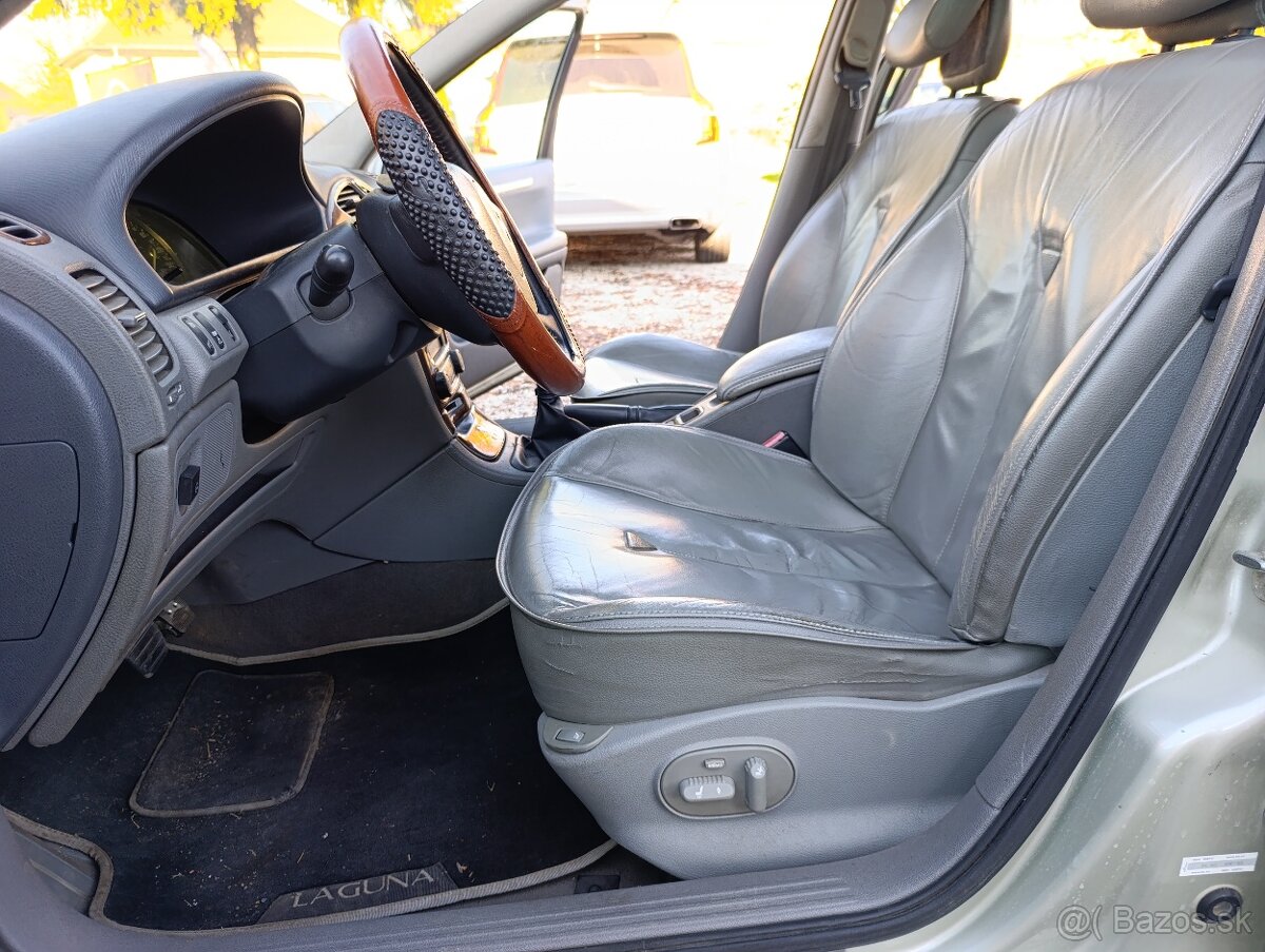 Renault Lagúna 3.0 V6 152kW/207PS LPG Laguna Xenon - 11