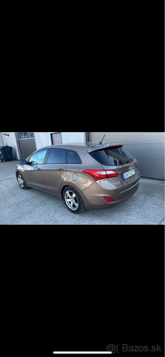 Predám Hyundai i 30 - 11