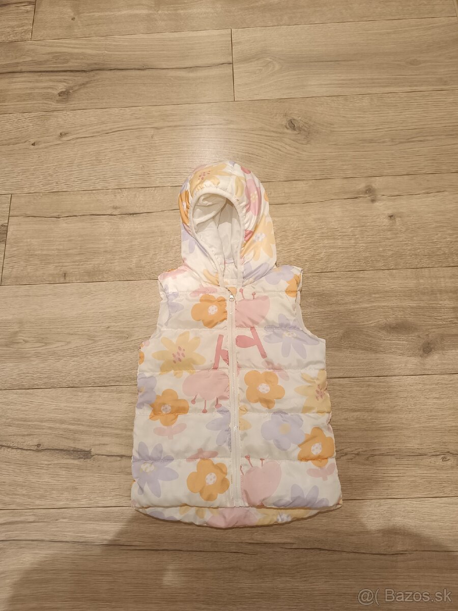 Balík dievčenských vecí - 11