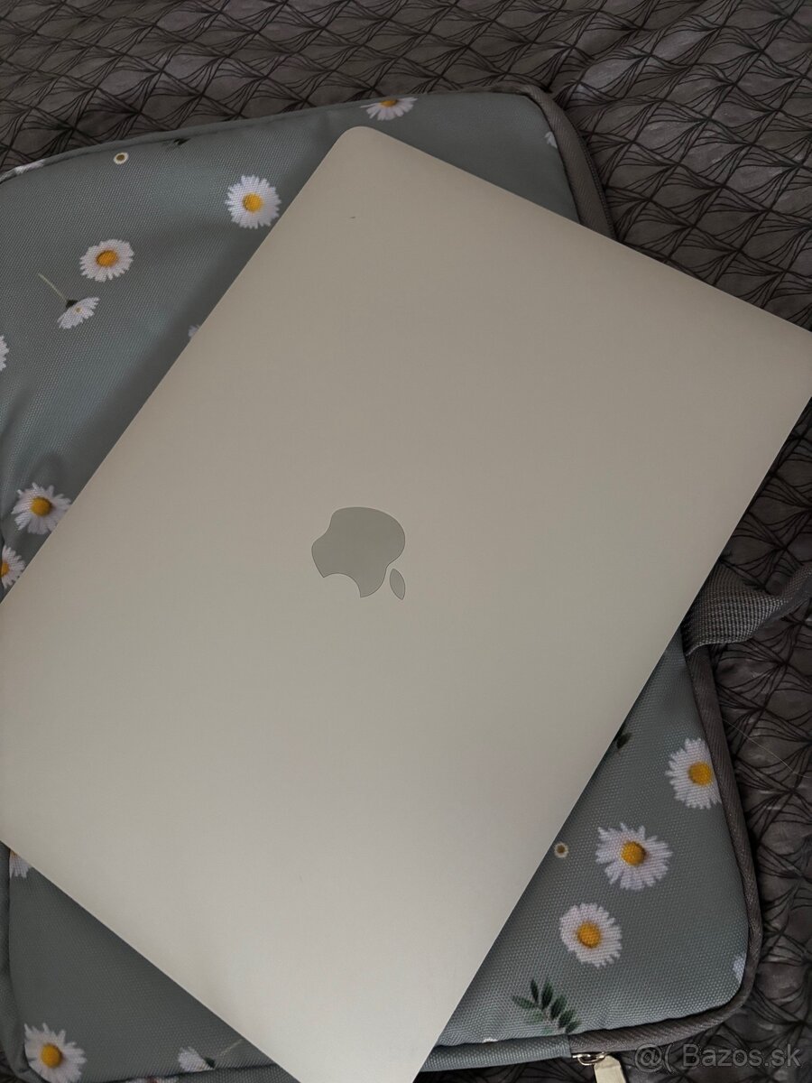 MACBOOK AIR - 11