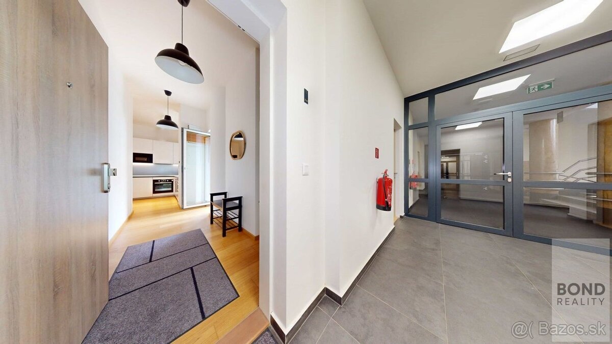 Nadštandardná novostavba 2 izbového bytu v projekte Bezručov - 11