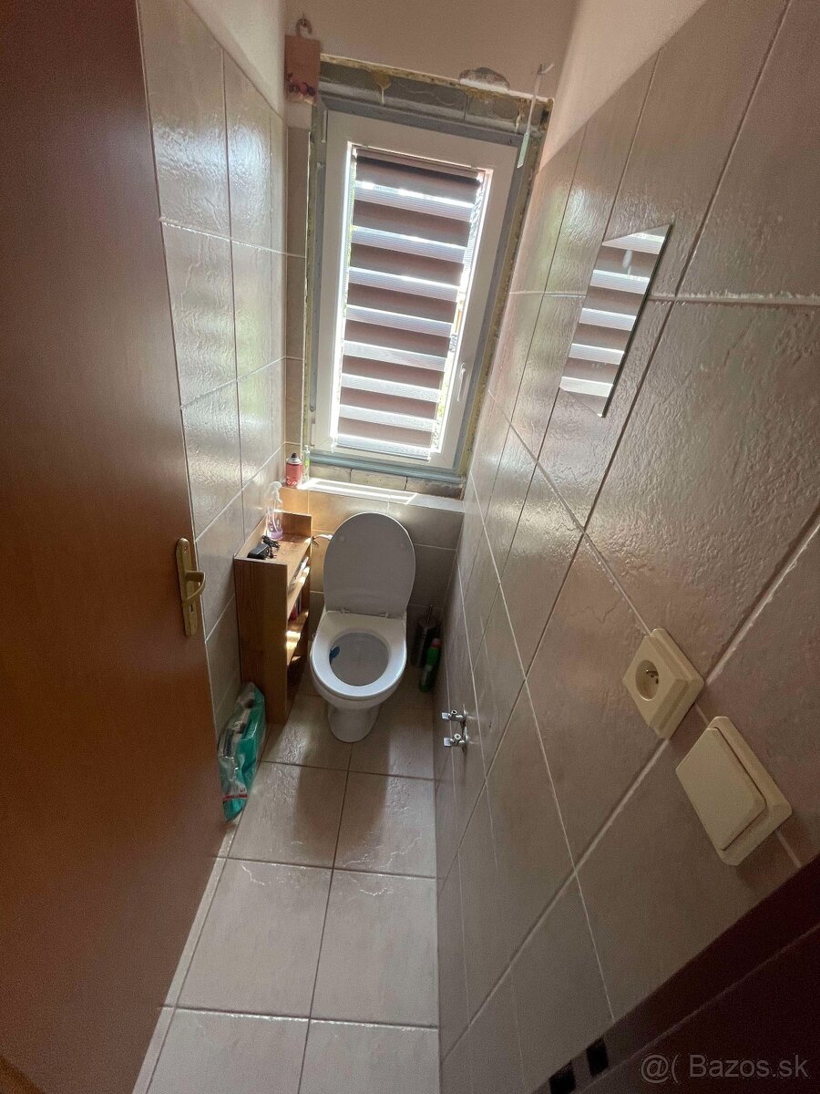 Rodinný dom pre veľkú rodinu na Bystričke - Skvelá lokalita - 11