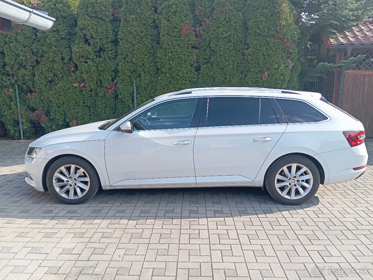 Škoda Superb combi 2.0TDi kúpená v SR - 11