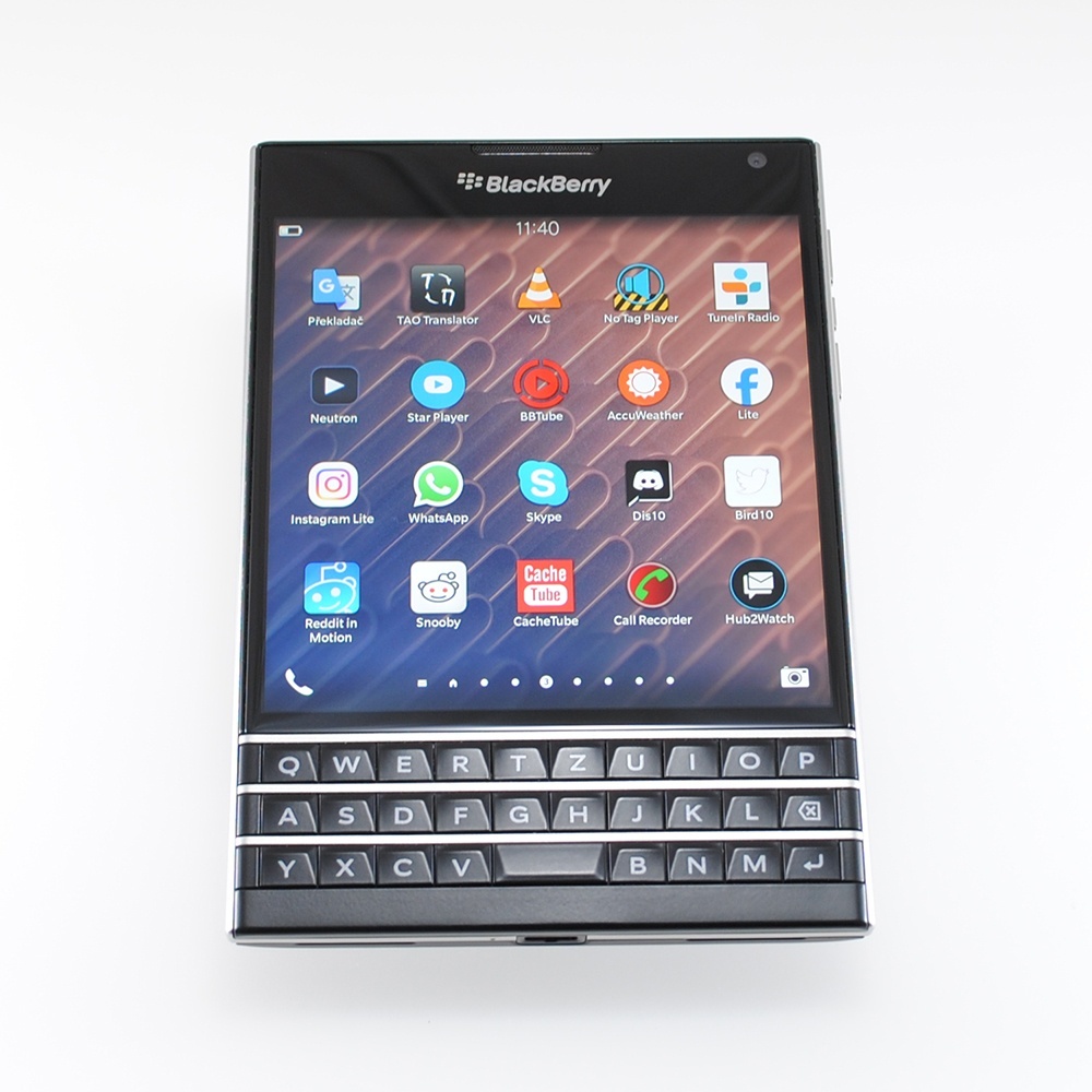 BlackBerry Passport - 11