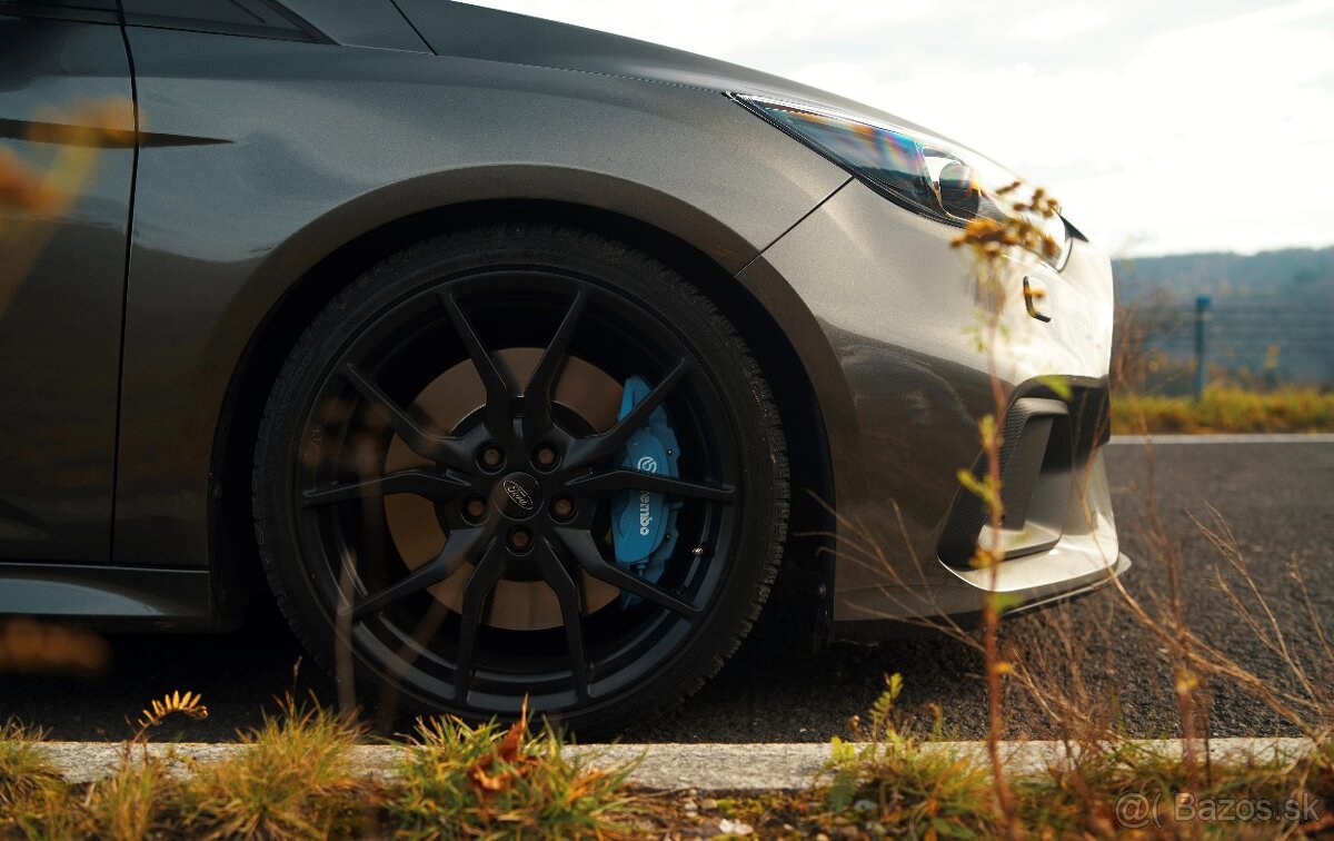 FORD FOCUS RS 80 000KM - 11