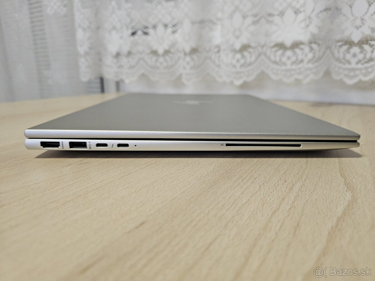 HP EliteBook 860 G10 64GB RAM/512GB SSD/16" OLED 120Hz - 11