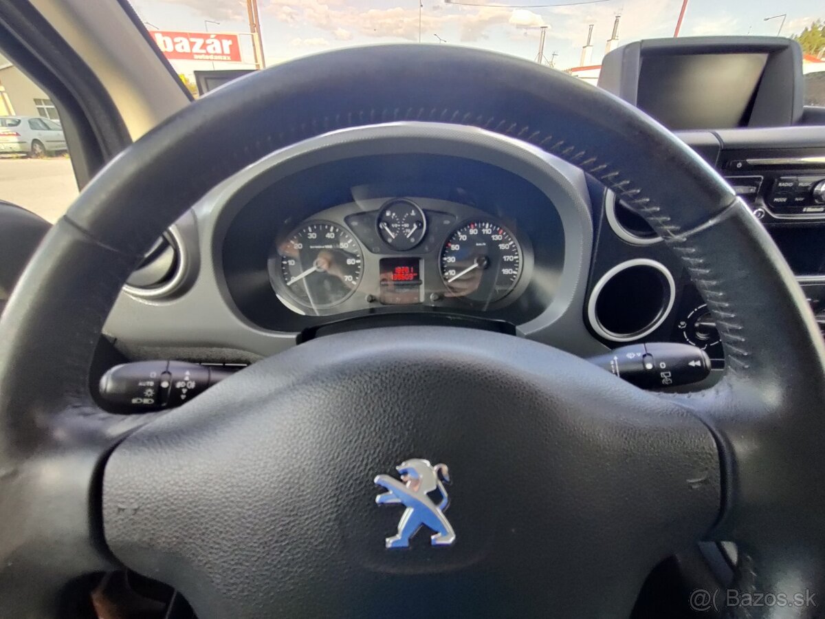 Peugeot Partner - 11