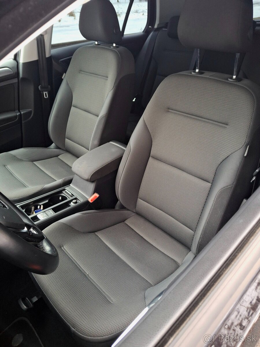 Volkswagen Golf 7 facelift Comfortline - 11