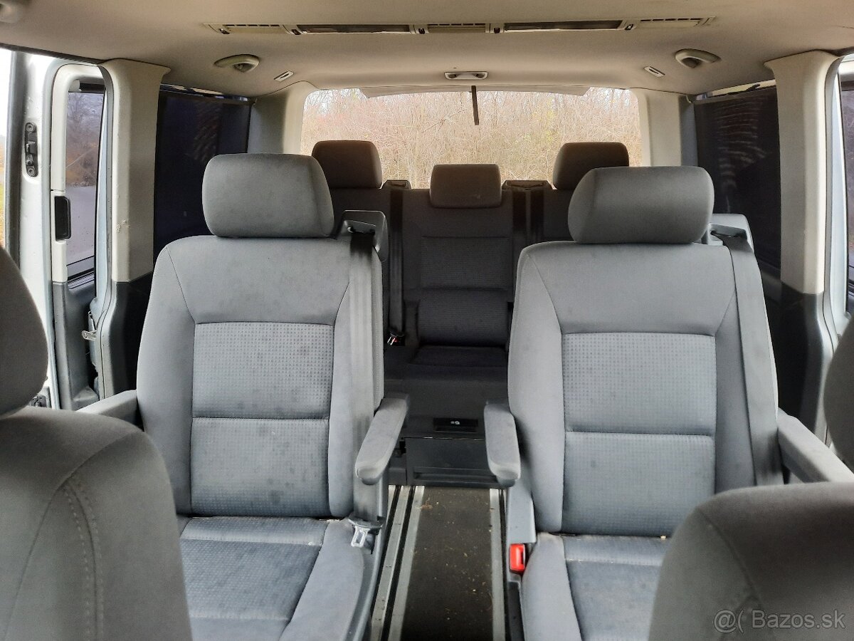 Predam Volkswagen T5 Multivan 4x4 2,5tdi 96kw 6R.7 miestny. - 11