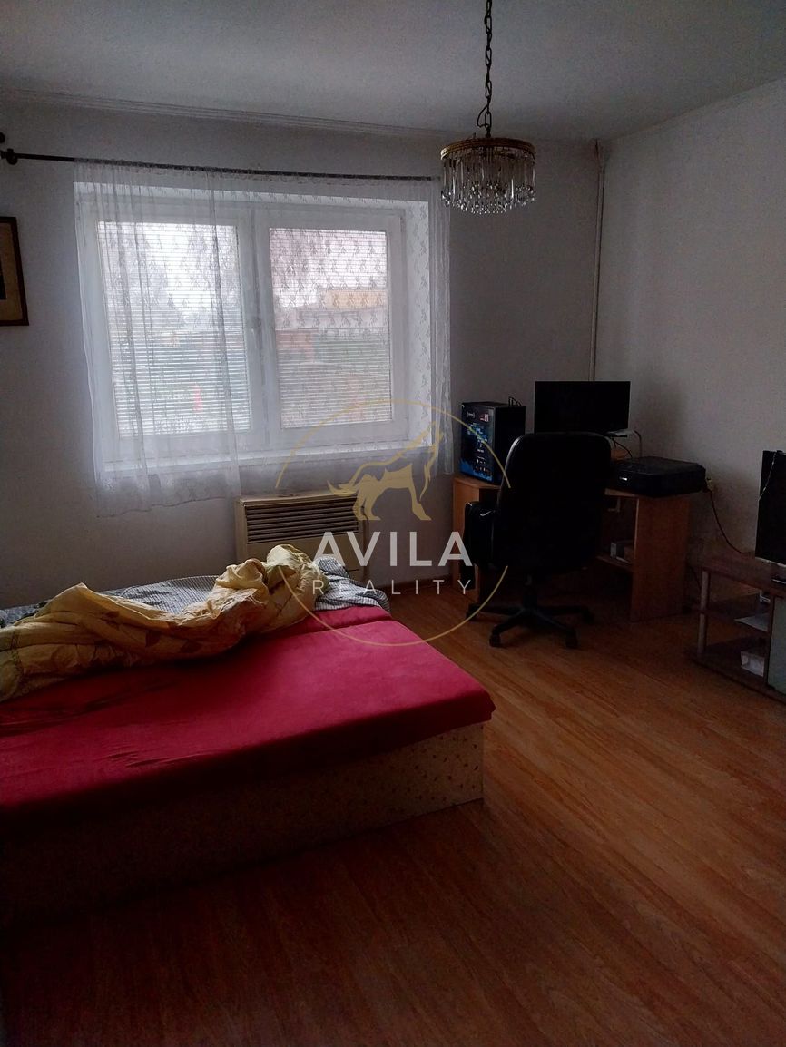 TOP NA PREDAJ: 4izbový rodinný dom s pozemkom 792m2 - Jelka - 11