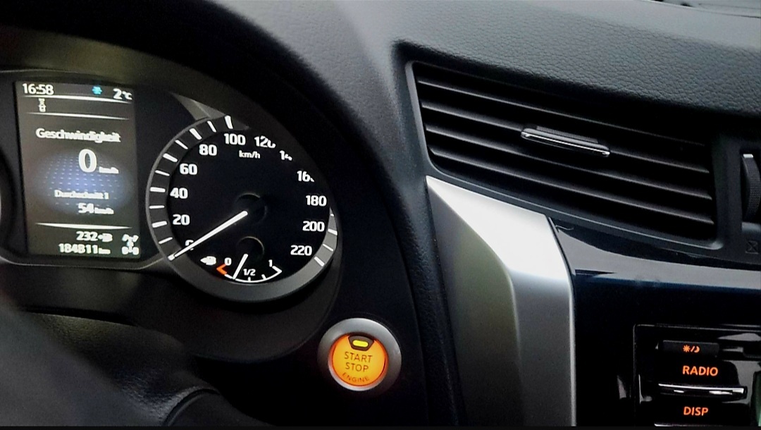 NISSAN NAVARA DOUBLECAB - PREDAJ AJ NA SPLÁTKY - 11