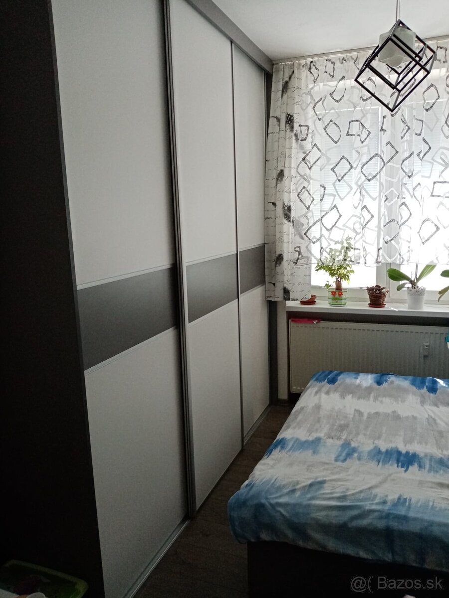 Predám zrekonštruovaný byt Giraltovce - 11